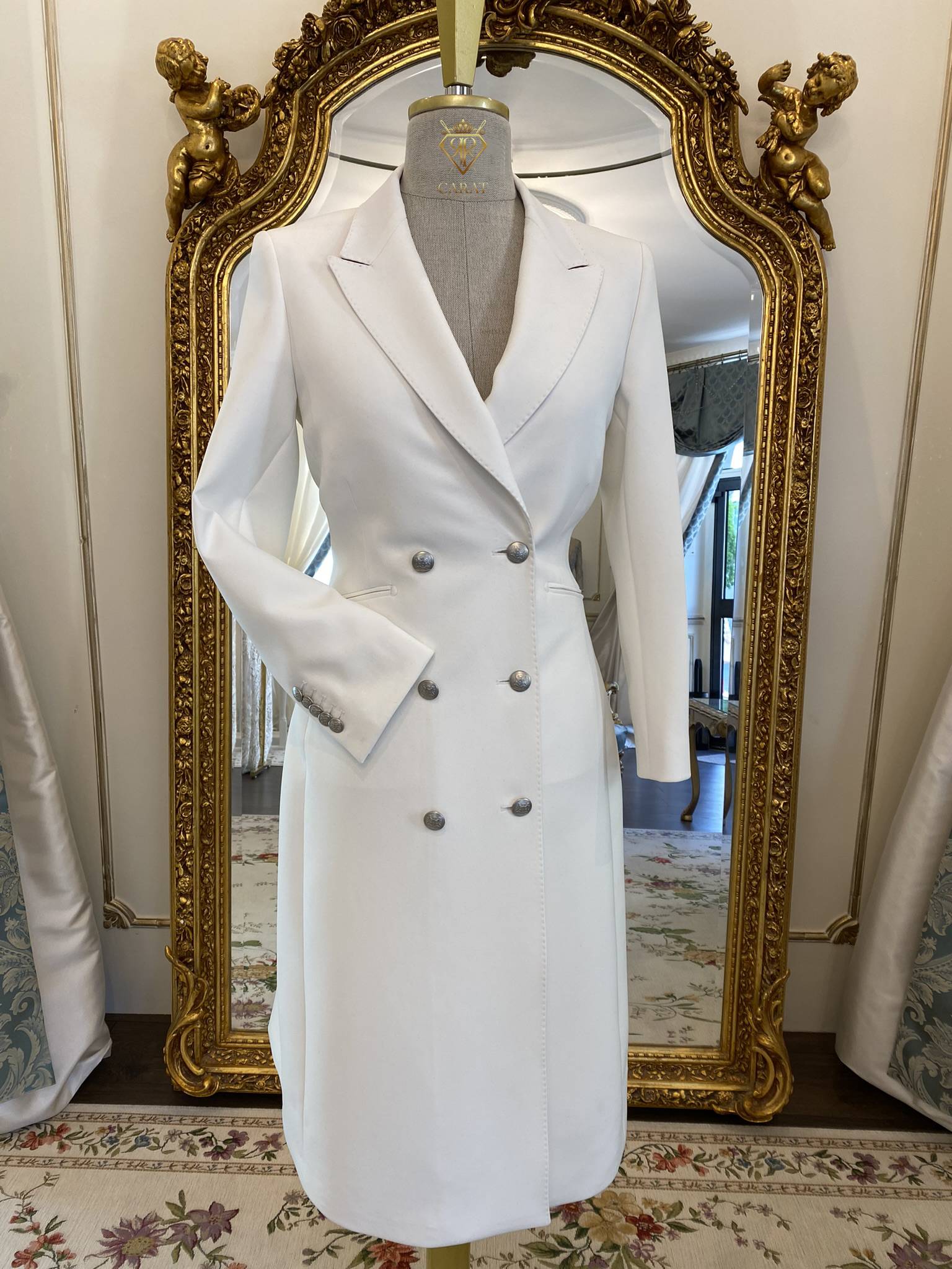 Tailleur surmesure pour femme Personnalisable SaintGermainen