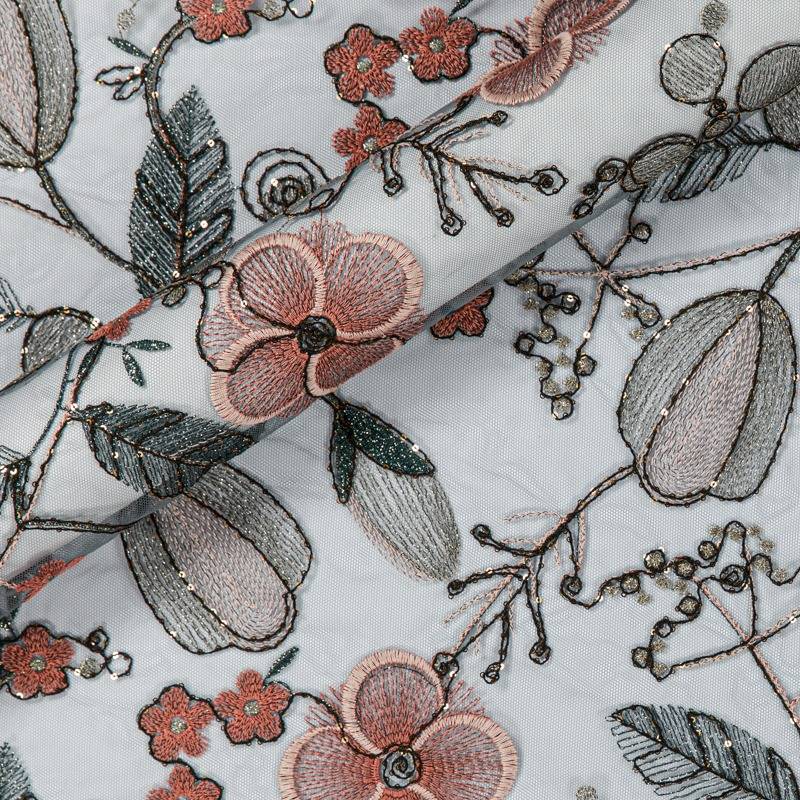 tissus CARNET Demi Couture tailleur femme Saint Germain en Laye créatrice couture sur mesure