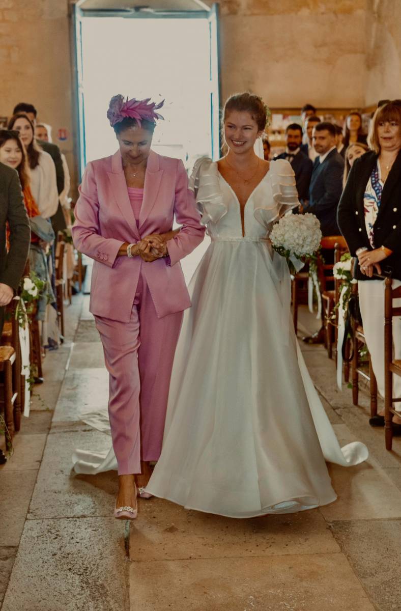 carat tailleur sur mesure yvelines saint germain en laye paris robe de mariee creation