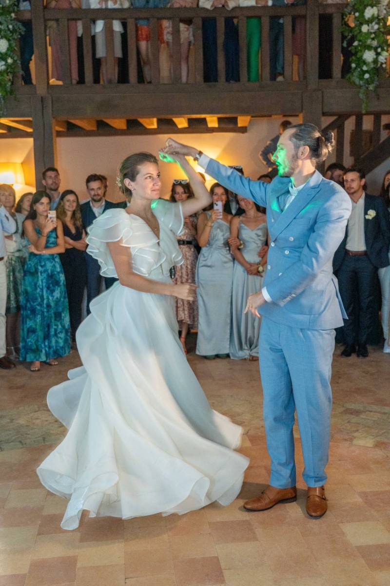 carat tailleur sur mesure yvelines saint germain en laye paris robe de mariee creation