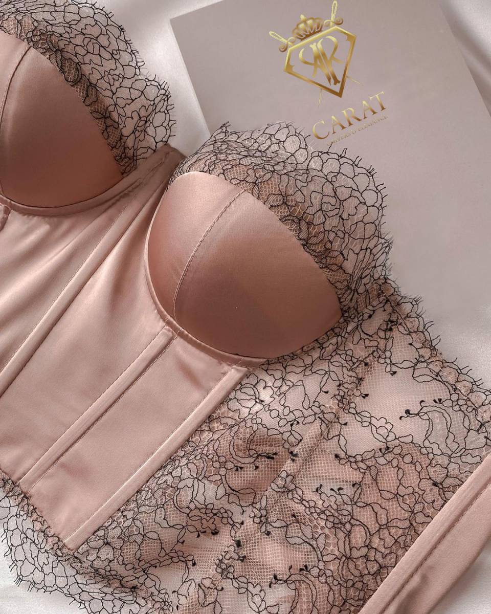 corset sur mesure couture femme tailleur carat saint germain en laye yvelines creation femme mariage