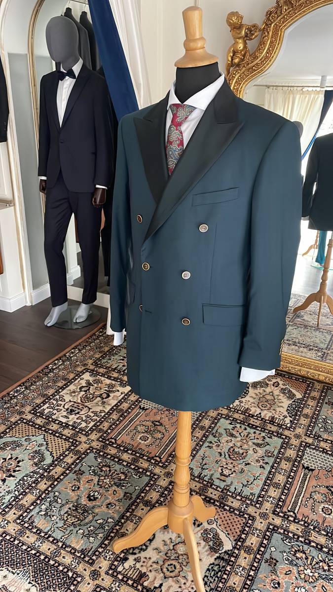 tailleur sur mesure veste semi entoilee SCABAL Saint Germain en Laye yvelines CARAT